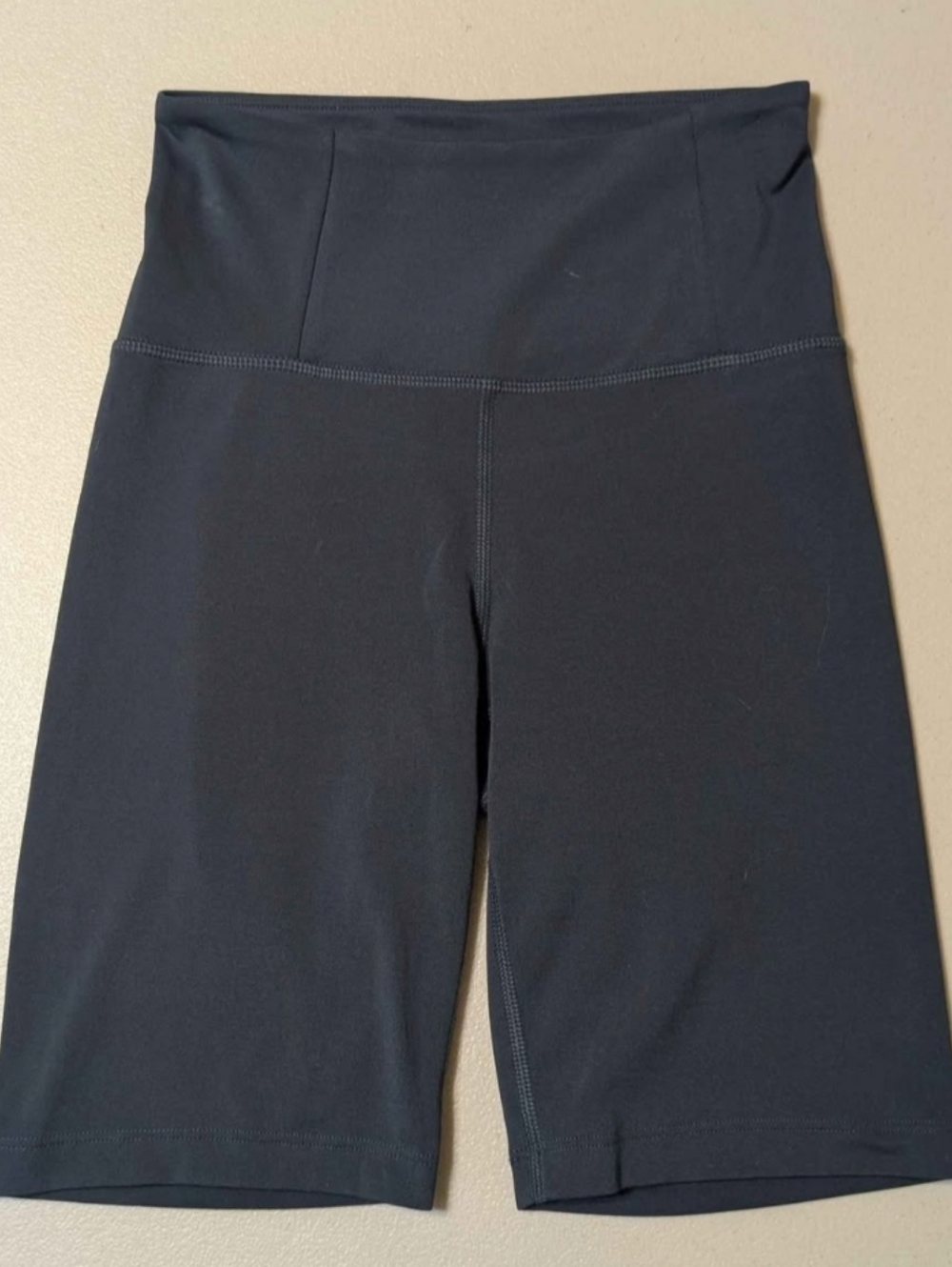 Girlfriend Collective blue biker shorts, XS